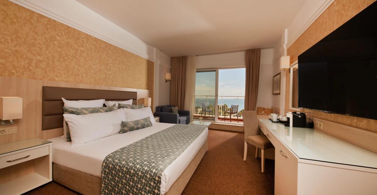 Dreams Sunny Beach Resort & Spa Dreams Sunny Beach Resort & Spa